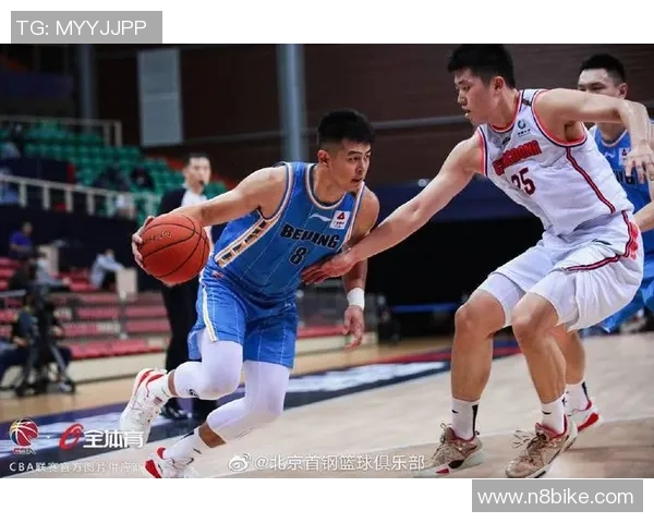 杭州篮球队在精英赛中以68分稳居积分榜首位，展现强劲实力