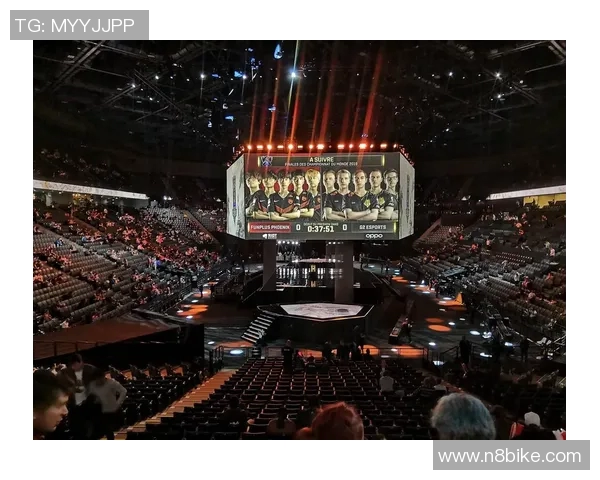 英雄联盟深度解析：探讨FPX战队的战术意识与团队协作技巧